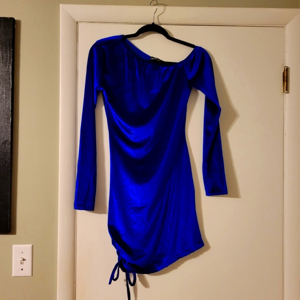 Blue dress